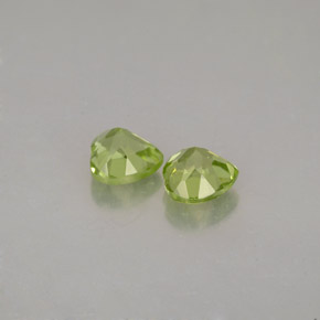 Gemas de peridoto verde natural de  ct, forma de corazón, VVS-VS