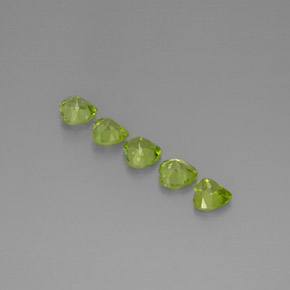 Gemas de peridoto verde natural de  ct, forma de corazón, VS