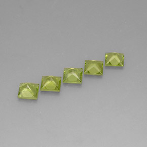 Gemas de peridoto verde natural de  ct, cuadrado, VS
