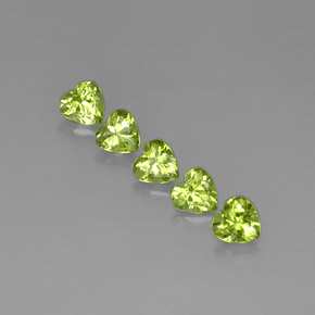 Gemas de peridoto verde natural de  ct, forma de corazón, VS