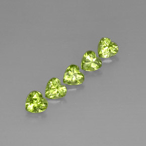 Gemas de peridoto verde natural de  ct, forma de corazón, VS