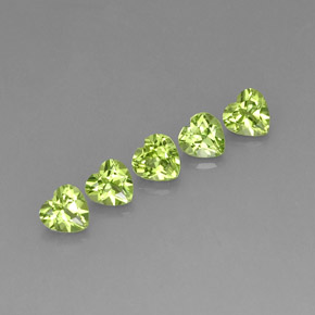 Gemas de peridoto verde natural de  ct, forma de corazón, VS