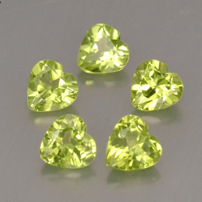 Gemas de peridoto verde natural de  ct, forma de corazón, VS