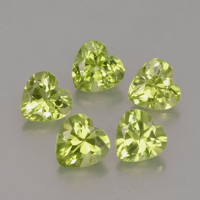 Gemas de peridoto verde natural de  ct, forma de corazón, VVS-VS