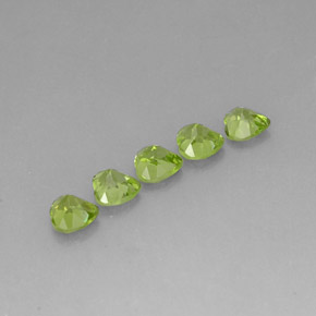 Gemas de peridoto verde natural de  ct, forma de corazón, VVS-VS