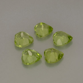Gemas de peridoto verde natural de  ct, forma de corazón, VS