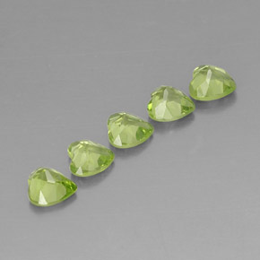 Gemas de peridoto verde natural de  ct, forma de corazón, VS