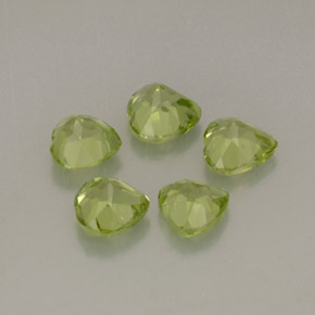 Gemas de peridoto verde natural de  ct, forma de corazón, VS