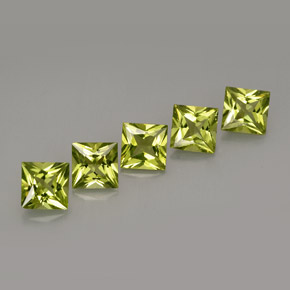 Gemas de peridoto verde natural de  ct, cuadrado, VS