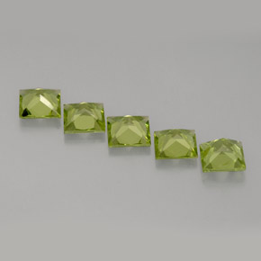 Gemas de peridoto verde natural de  ct, cuadrado, VS