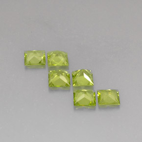 Gemas de peridoto verde natural de  ct, cuadrado, VS