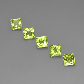 Gemas de peridoto verde natural de  ct, cuadrado, VVS-VS