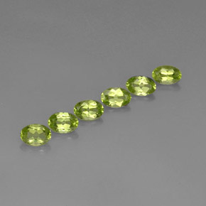 Gemas de peridoto verde natural de  ct, corte óvalo, VVS-VS