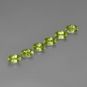 Gemas de peridoto verde natural de  ct, corte óvalo, VVS-VS