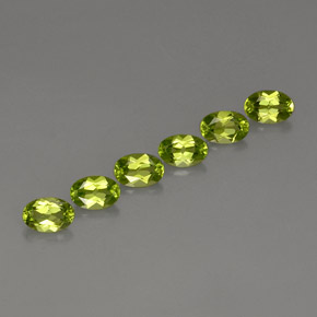 Gemas de peridoto verde natural de  ct, corte óvalo, VVS-VS