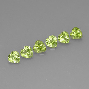 Gemas de peridoto verde natural de  ct, forma de corazón, VVS-VS