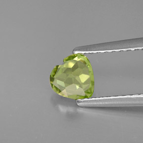Peridoto verde natural de 0,54 ct, forma de corazón, VVS-VS