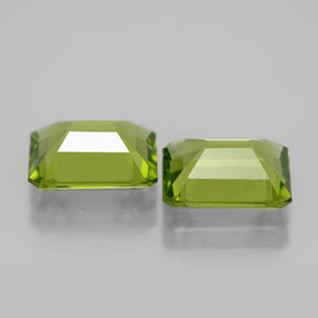 Gemas de peridoto verde natural de  ct, corte esmeralda, VS