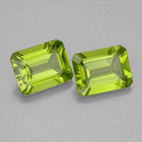 Gemas de peridoto verde natural de  ct, corte esmeralda, VVS