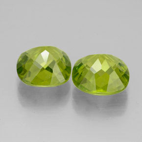 Gemas de peridoto verde natural de  ct, corte cojín, VVS-VS