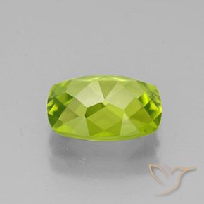 Peridoto Verde amarillento natural de 2.58 ct, Forma Cojín, VS