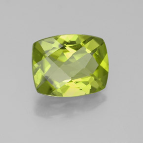 Peridoto verde natural de 2,50 ct, corte cojín, VS