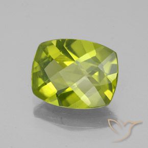 Peridoto Verde vivo natural de 2.54 ct, Forma Cojín, VS