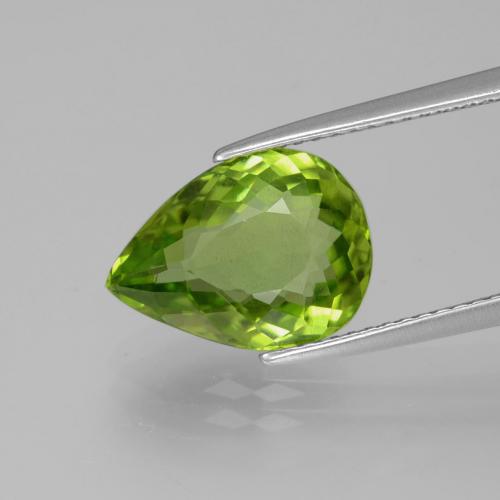 Peridoto Verde vivo natural de 4.42 ct, En forma de pera, VS