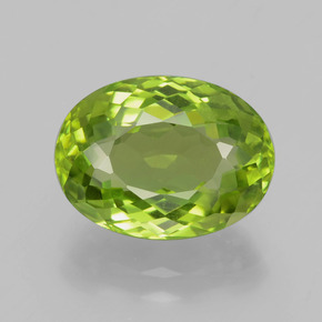 Peridoto Verde medio natural de 4.99 ct, Corte Óvalo, VS
