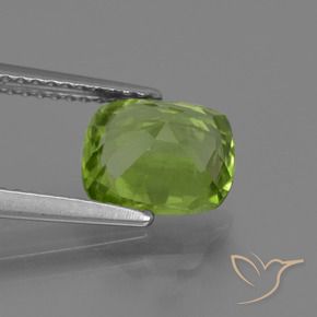 Peridoto Verde amarillento natural de 2.52 ct, Forma Cojín, VS