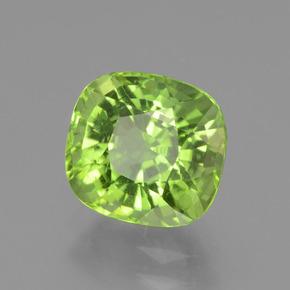 Peridoto Verde vivo natural de 2.47 ct, Corte Cojín, VS