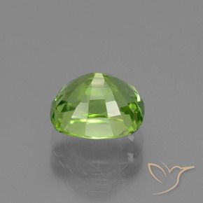 Peridoto Verde medio natural de 2.10 ct, Forma Cojín, VS