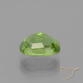 Peridoto Verde vivo natural de 2.40 ct, Forma Cojín, VS