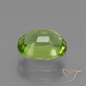 Peridoto Verde vivo natural de 2.06 ct, Forma Cojín, VS