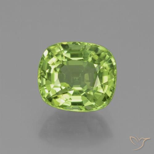 2.37ct Natural Verde medio Peridoto, Forma Cojín, VVS-VS