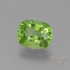 Peridoto Verde medio natural de 2.33 ct, Forma Cojín, VS