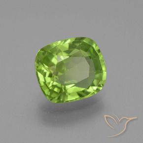 Peridoto Verde vivo natural de 2.48 ct, Forma Cojín, VS
