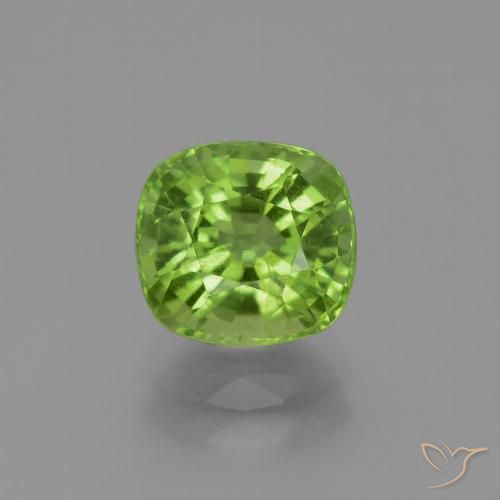 2.40ct Natural Verde medio Peridoto, Forma Cojín, VS