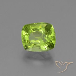 Peridoto Verde medio natural de 1.90 ct, Forma Cojín, VVS-VS