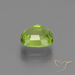 Peridoto Verde medio natural de 1.90 ct, Forma Cojín, VVS-VS
