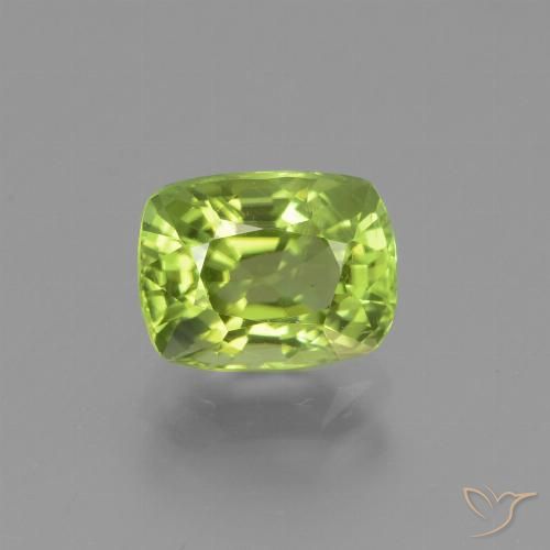 2.04ct Natural Verde medio Peridoto, Forma Cojín, VS