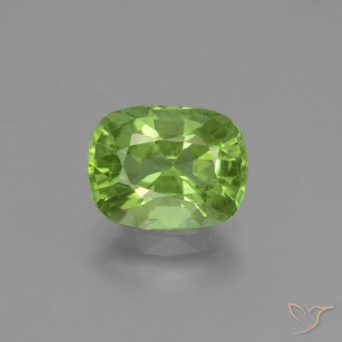 2.47ct Natural Verde medio Peridoto, Forma Cojín, VS