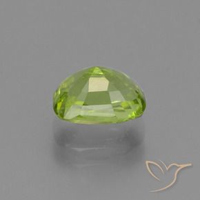 Peridoto Verde vivo claro natural de 1.96 ct, Forma Cojín, VS