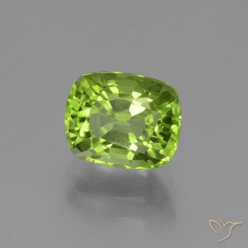 Peridoto Verde vivo natural de 2.19 ct, Forma Cojín, VS