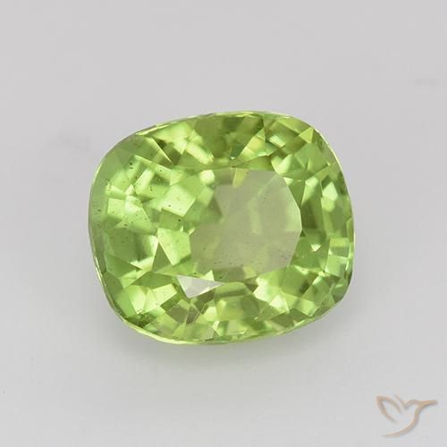 Peridoto Verde vivo claro natural de 2.24 ct, Forma Cojín, VS