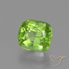 Peridoto Verde medio natural de 2.30 ct, Forma Cojín, VS