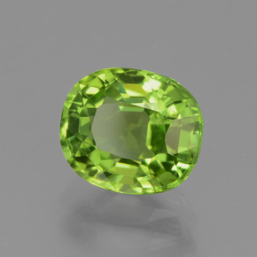 Peridoto Verde medio natural de 2.28 ct, Ovalada, VS