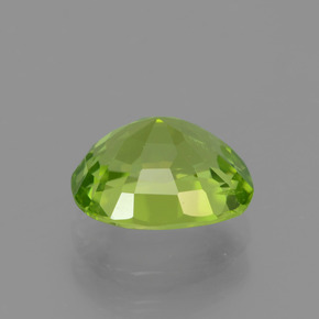 Peridoto Verde medio natural de 2.28 ct, Ovalada, VS