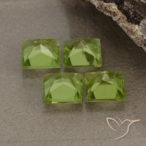 Gemas de Peridoto Verde medio natural de 2.75 ct, Cuadrado, VS