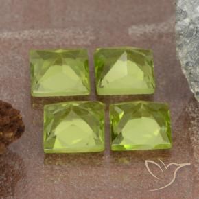 Gemas de Peridoto Verde medio natural de 2.85 ct, Cuadrado, VS